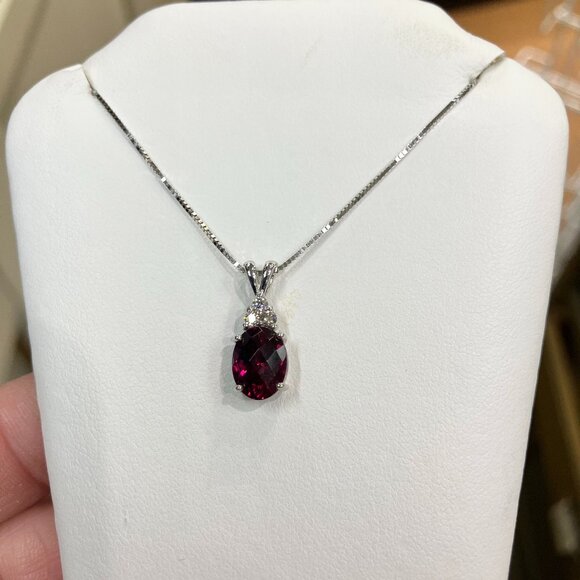 Rhodolite Garnet And Diamond White Gold Pendant - Picture 4 of 5